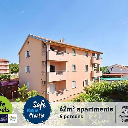 Apartments Dunja Малинска Экстерьер фото