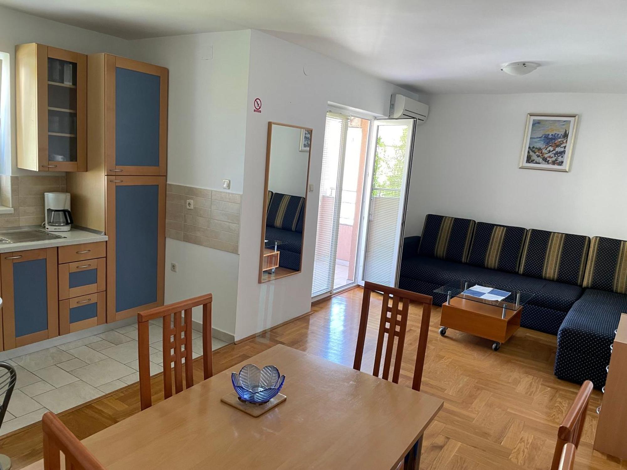 Apartments Dunja Малинска Экстерьер фото