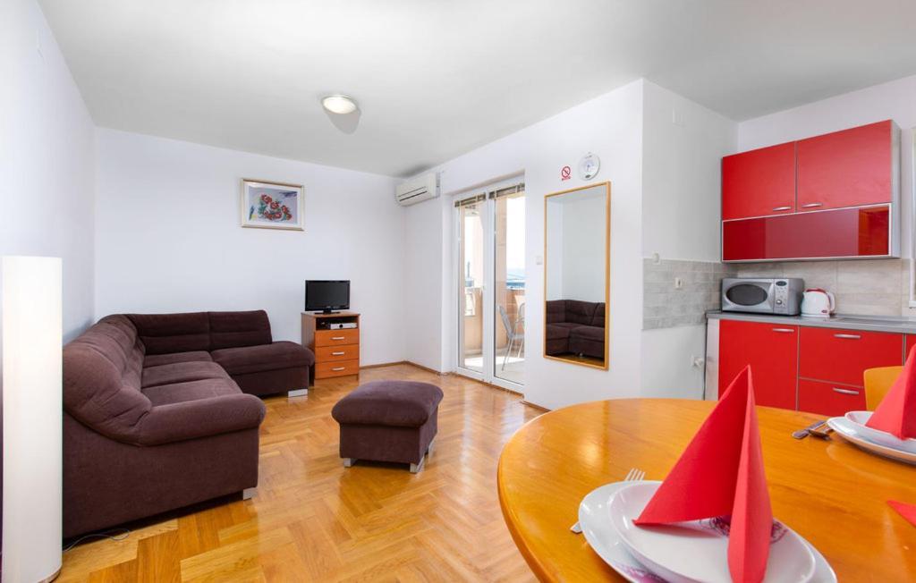 Apartments Dunja Малинска Экстерьер фото