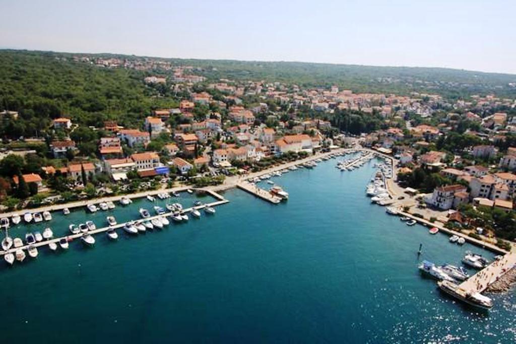 Apartments Dunja Малинска Экстерьер фото